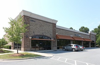 Plus de détails pour 1196 Pleasant Ridge Rd, Greensboro, NC - Local d'activités à louer