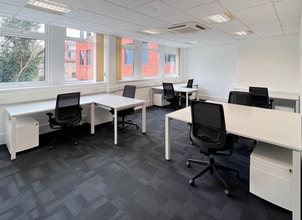 87-89 Bell St, Reigate à louer Photo intérieure– Image 1 sur 10