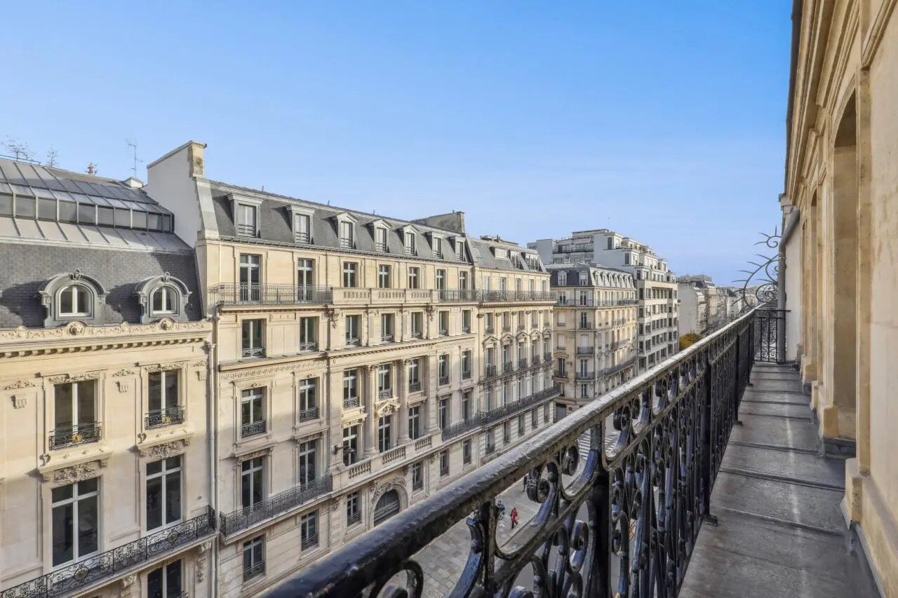 Bureau dans Paris à louer Photo de l’immeuble– Image 1 sur 14