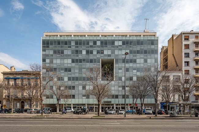 Plus de détails pour 165 Avenue Du Prado, Marseille - Bureau à louer