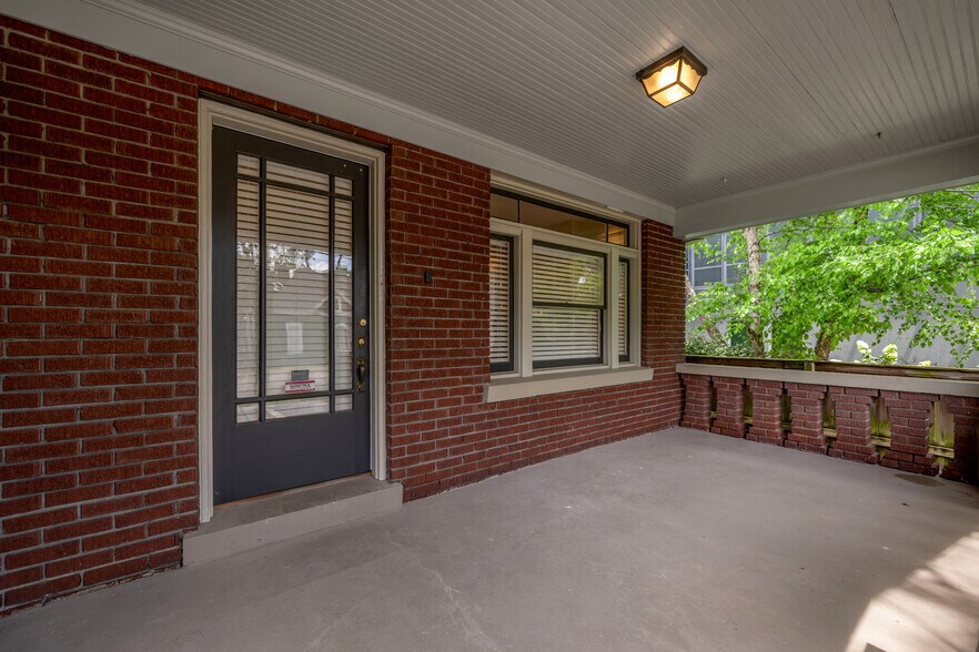 321 Merino St, Lexington, KY à louer - Photo de l’immeuble – Image 2 sur 8