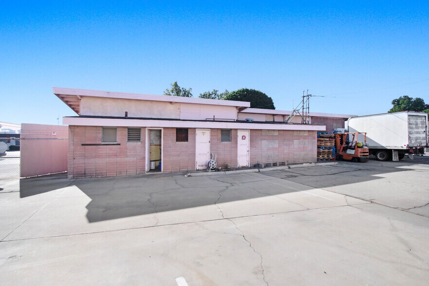 601 E Garvey Ave, Monterey Park, CA à vendre - Photo de l’immeuble – Image 3 sur 20