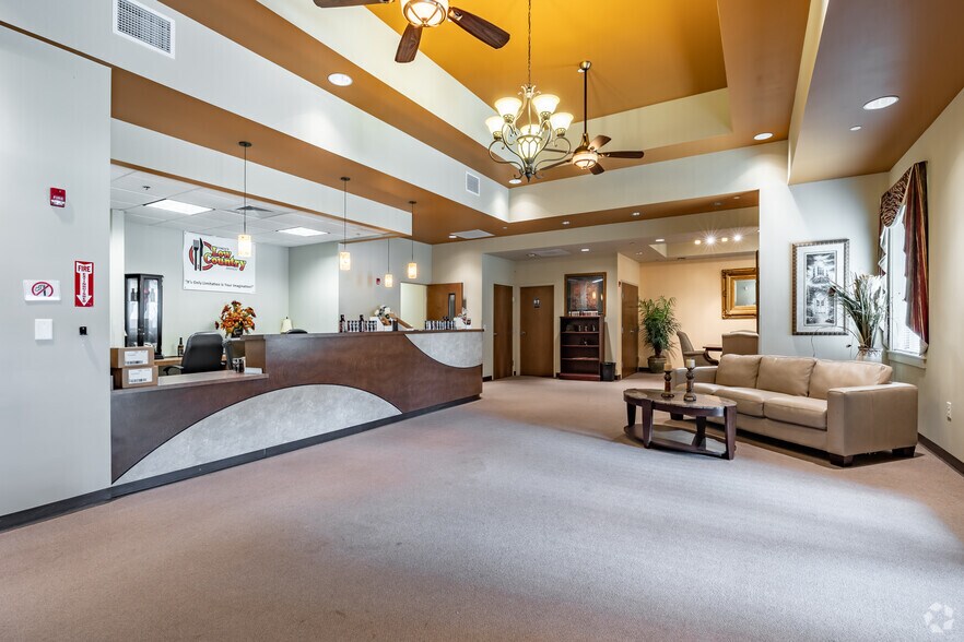 7446 Covington Hwy, Lithonia, GA à vendre - Photo intérieure – Image 2 sur 20