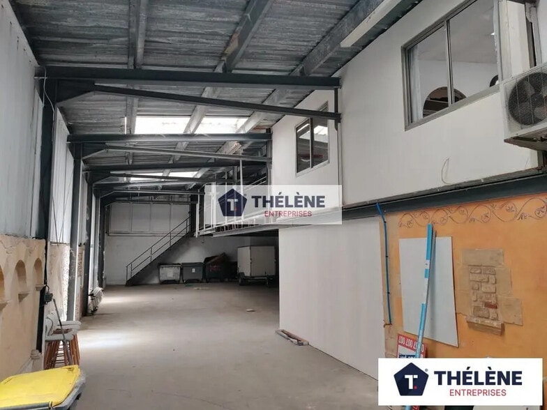 Local d’activités dans Le Crès à louer - Photo de l’immeuble – Image 1 sur 7