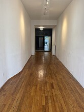 154 Knickerbocker Ave, Brooklyn, NY à louer Photo intérieure– Image 2 sur 2