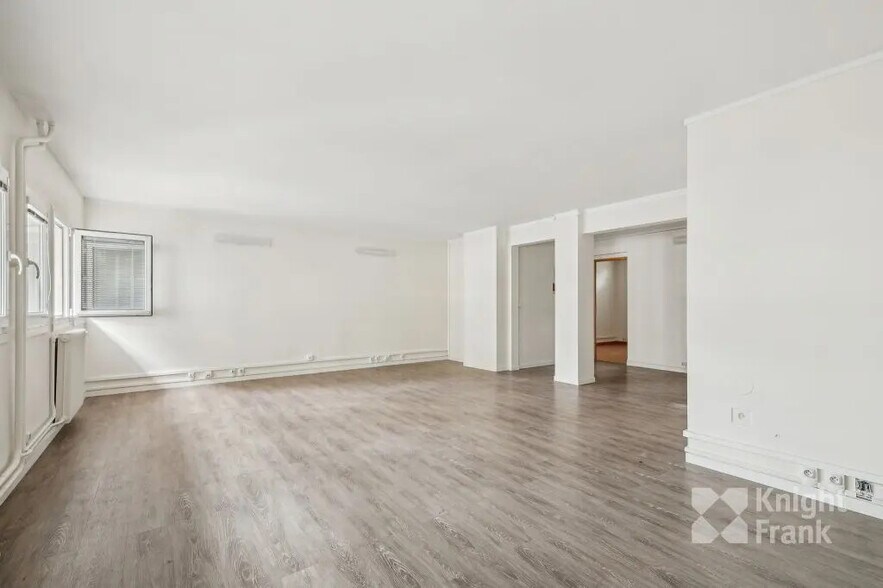 Bureau dans Issy-les-Moulineaux à louer - Photo de l’immeuble – Image 3 sur 9