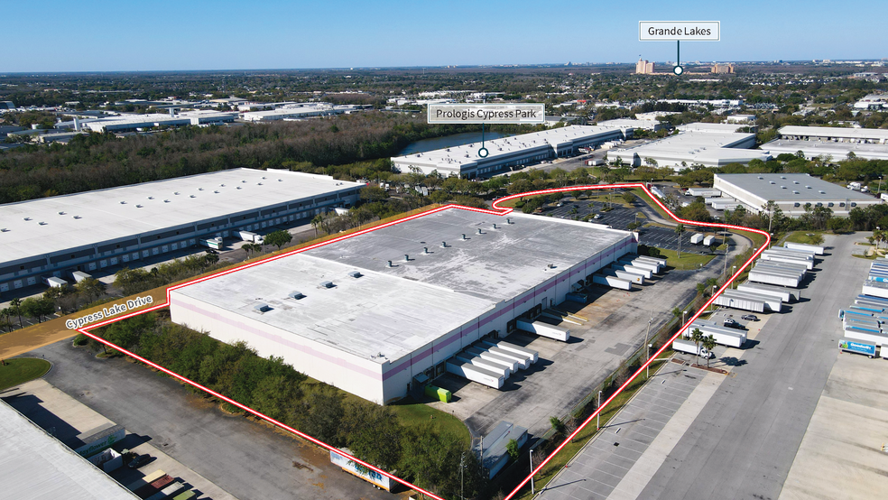 1801 Cypress Lake Dr, Orlando, FL à vendre - Photo de l’immeuble – Image 3 sur 8