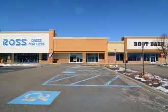 1088-1791 Old Country Rd, Riverhead, NY à louer Photo intérieure– Image 1 sur 18