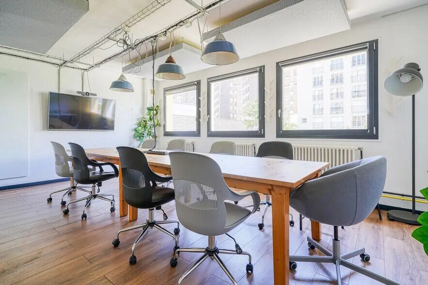 71-73 Rue De Saussure, Paris à louer - Photo intérieure – Image 3 sur 7