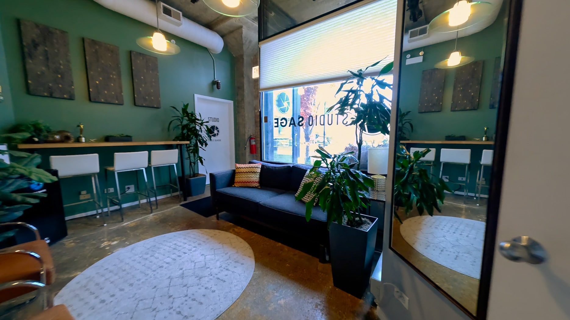 920 N Franklin St, Chicago, IL à louer Photo intérieure– Image 1 sur 4