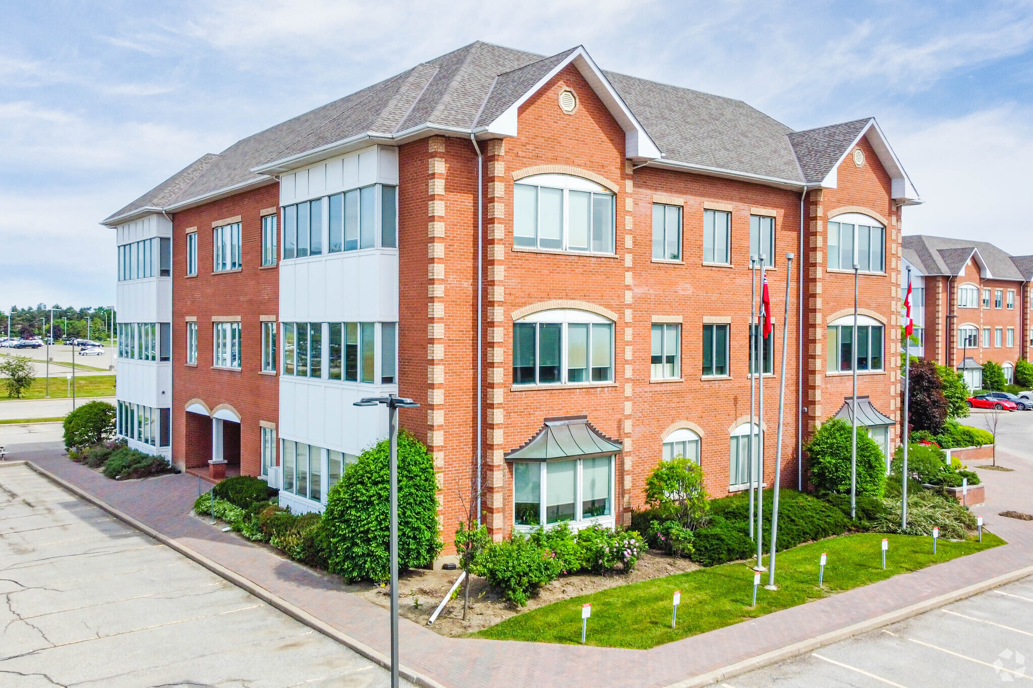 199 County Court Blvd, Brampton, ON à louer Photo principale– Image 1 sur 5