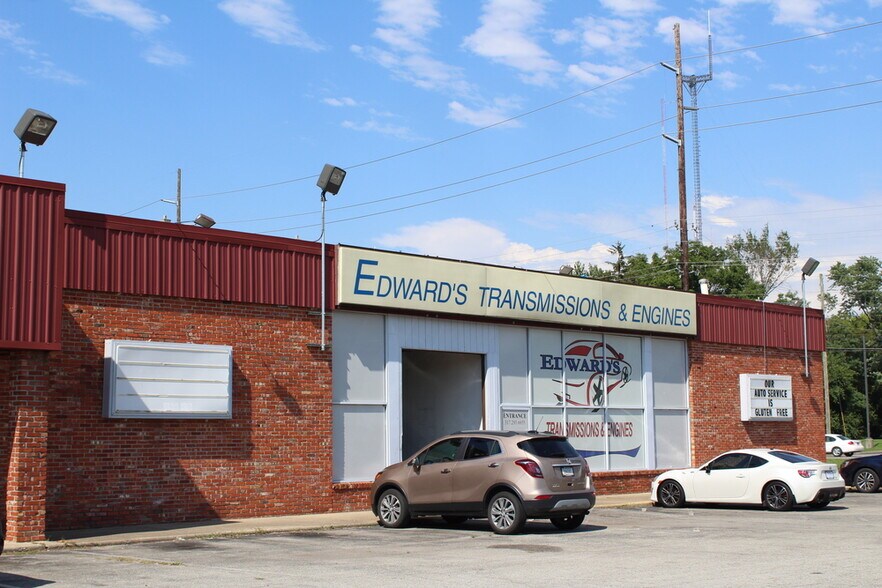 7440-7450 Michigan Rd, Indianapolis, IN à louer - Photo de l’immeuble – Image 3 sur 7