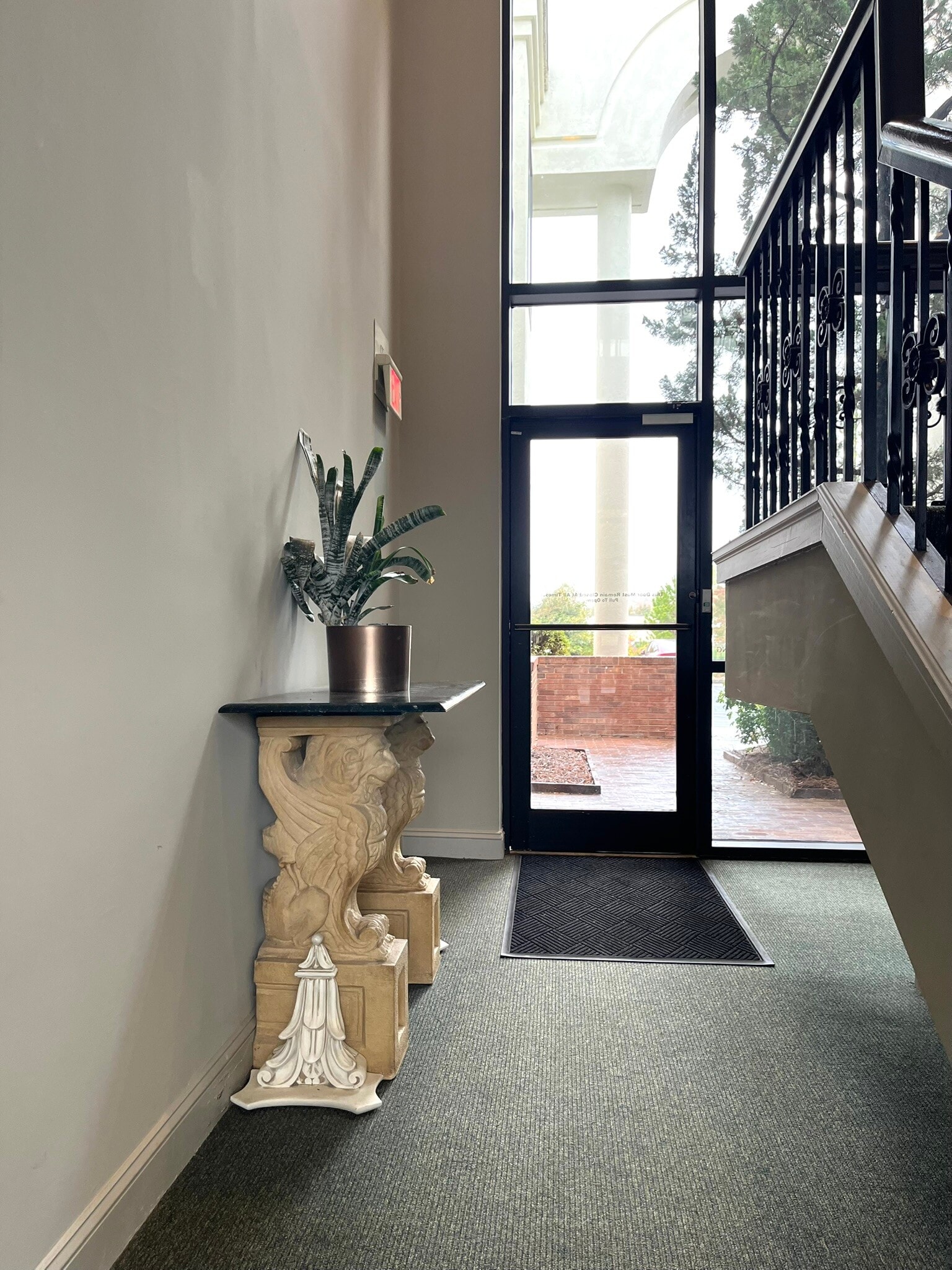 2101 N Sardis Rd, Charlotte, NC à louer Photo intérieure– Image 1 sur 5