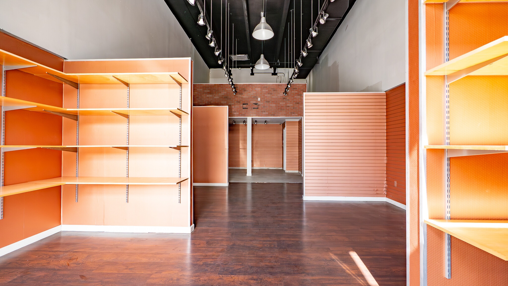 7101 N Miami Ave, Miami, FL à louer Photo intérieure– Image 1 sur 6