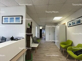 Plus de détails pour Bureau à louer