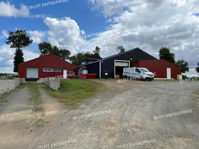 Local d'activités dans La Mézière à vendre - Photo de l’immeuble – Image 3 sur 11