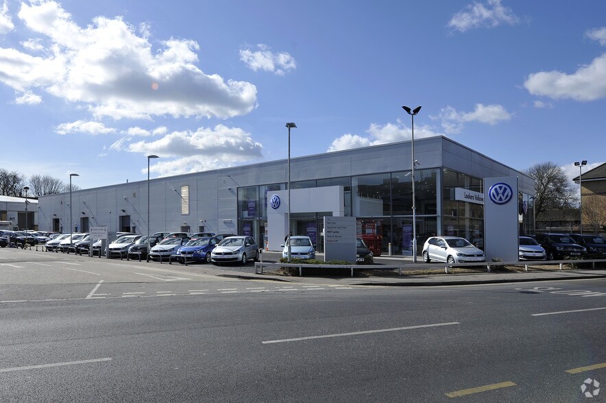 145 Morden Rd, Mitcham à louer - Photo de l’immeuble – Image 3 sur 4