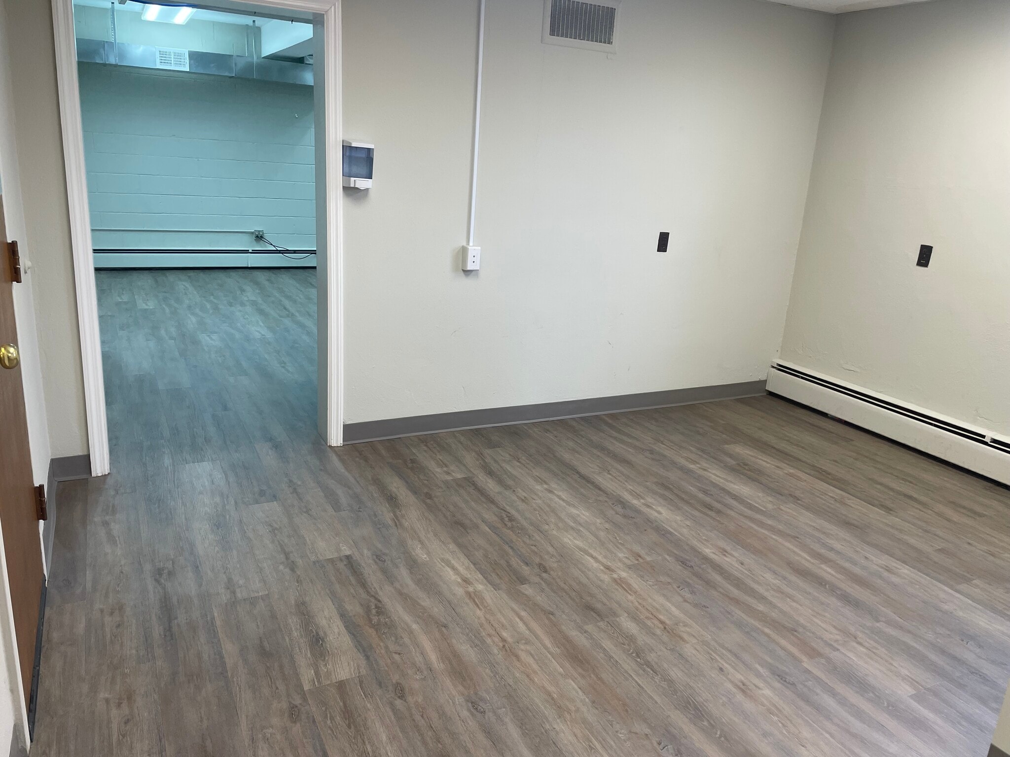 29 Trinity St, Newton, NJ à louer Photo intérieure– Image 1 sur 9