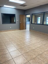 4355 W Cardinal Dr, Beaumont, TX à louer Photo intérieure– Image 2 sur 3