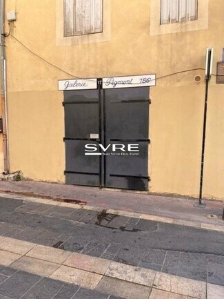 Plus de détails pour Local commercial à louer