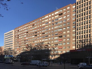 Plus de détails pour Calle de Fernández Blanco, 19, Madrid - Bureau à louer