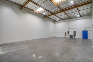 Plus de détails pour 511-571 5th St, San Fernando, CA - Industriel/Logistique à louer