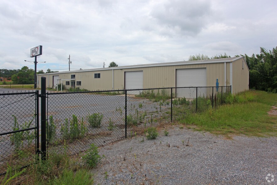 1951 Market St, Millbrook, AL à louer - Photo de l’immeuble – Image 2 sur 9