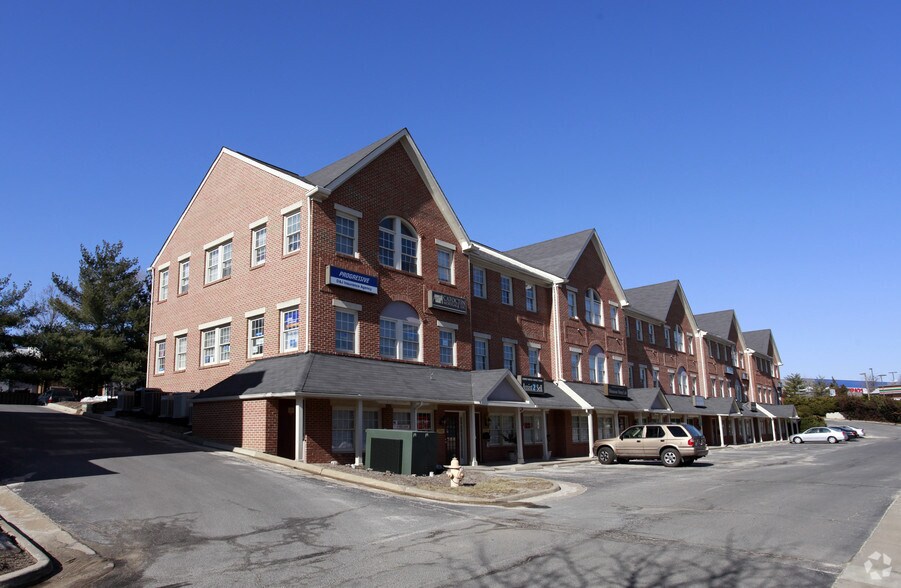 7500-7516 Diplomat Dr, Manassas, VA à louer - Photo de l’immeuble – Image 2 sur 17
