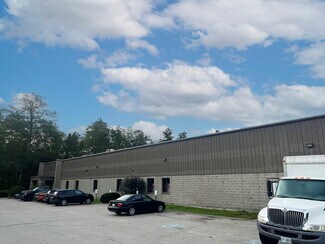 Plus de détails pour 340 Commerce Way, Pembroke, NH - Industriel/Logistique à louer