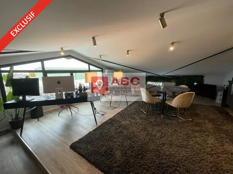 Local d'activités dans Gigean à vendre - Photo intérieure – Image 2 sur 6