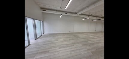 251-253 Fifth Ave, New York, NY à louer Photo intérieure– Image 2 sur 3