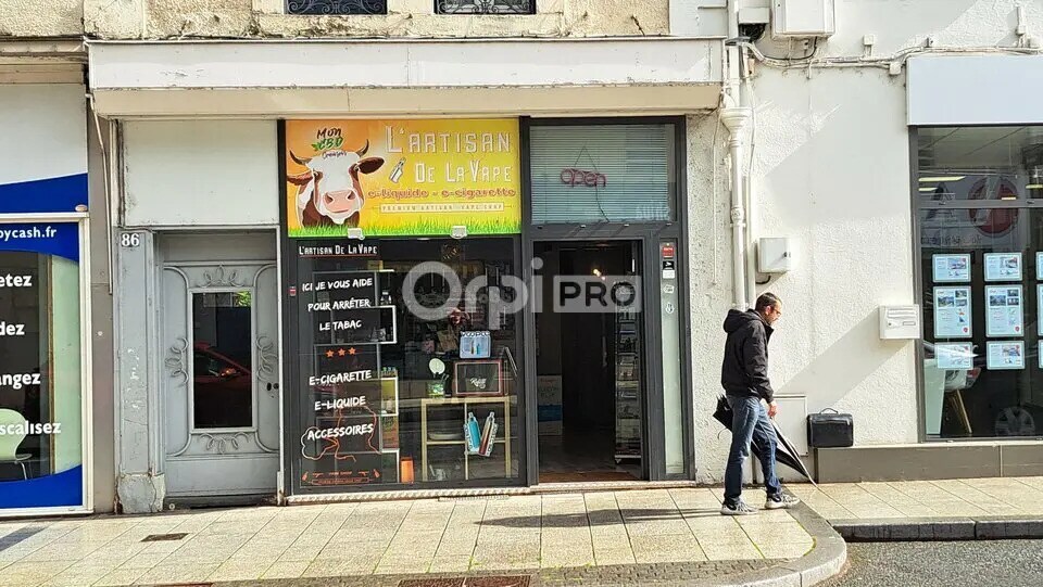 Local commercial dans Montluçon à louer - Photo de l’immeuble – Image 1 sur 9