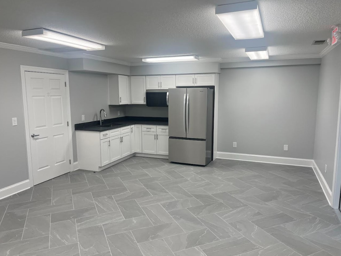 364-374 Crompton St, Charlotte, NC à louer Photo de l’immeuble– Image 1 sur 5