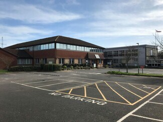 Plus de détails pour Penns Pl, Petersfield - Bureau à louer