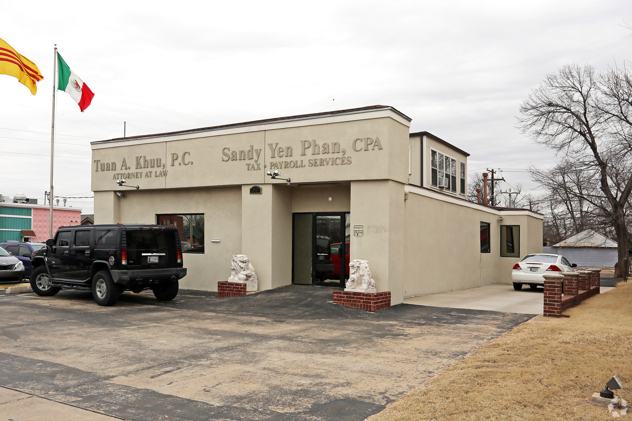 3010 N Classen Blvd, Oklahoma City, OK à louer Photo de l’immeuble– Image 1 sur 32
