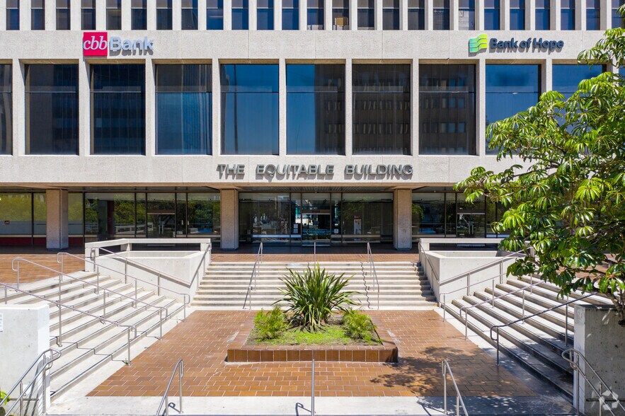 3435 Wilshire Blvd, Los Angeles, CA à louer - Photo de l’immeuble – Image 2 sur 11