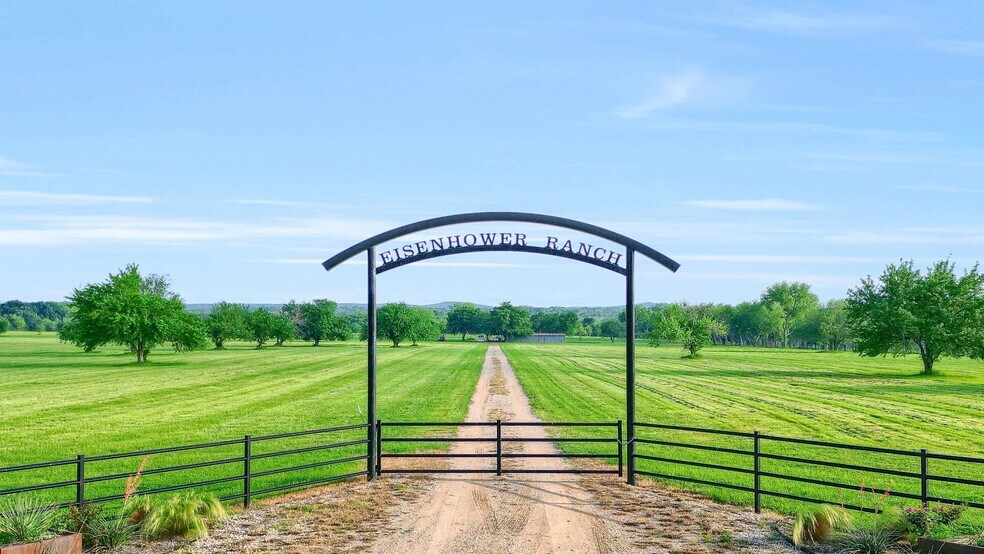 000 000 Eisenhower Rd., Denison, TX à vendre - Vidéo sur l’annonce professionnelle – Image 3 sur 19