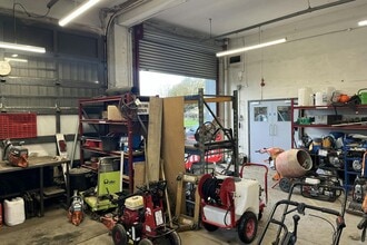 129 Somerford Rd, Christchurch à louer Photo intérieure– Image 2 sur 3