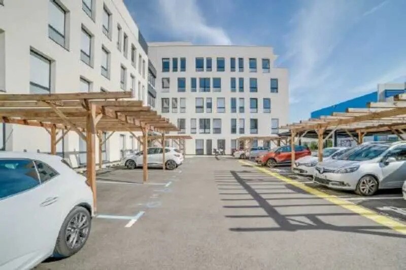 61-63 Avenue Paul Krüger, Villeurbanne à louer - Photo de l’immeuble – Image 3 sur 13