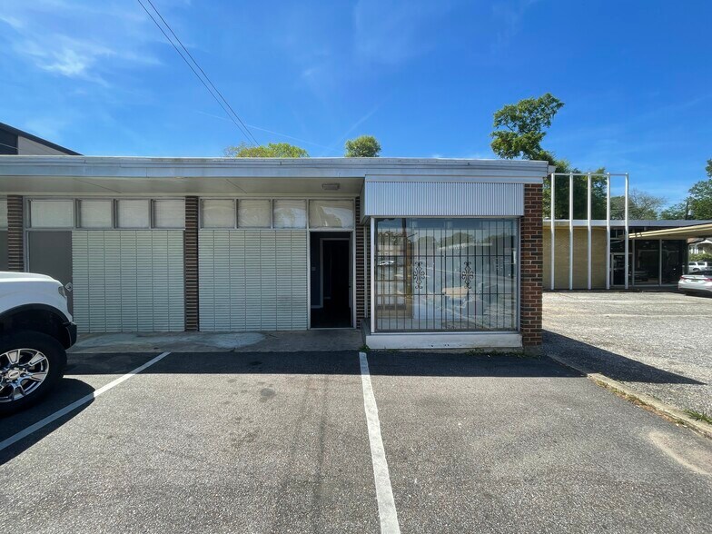 1708-1710 Norman Bridge Rd, Montgomery, AL à louer - Photo de l’immeuble – Image 2 sur 11