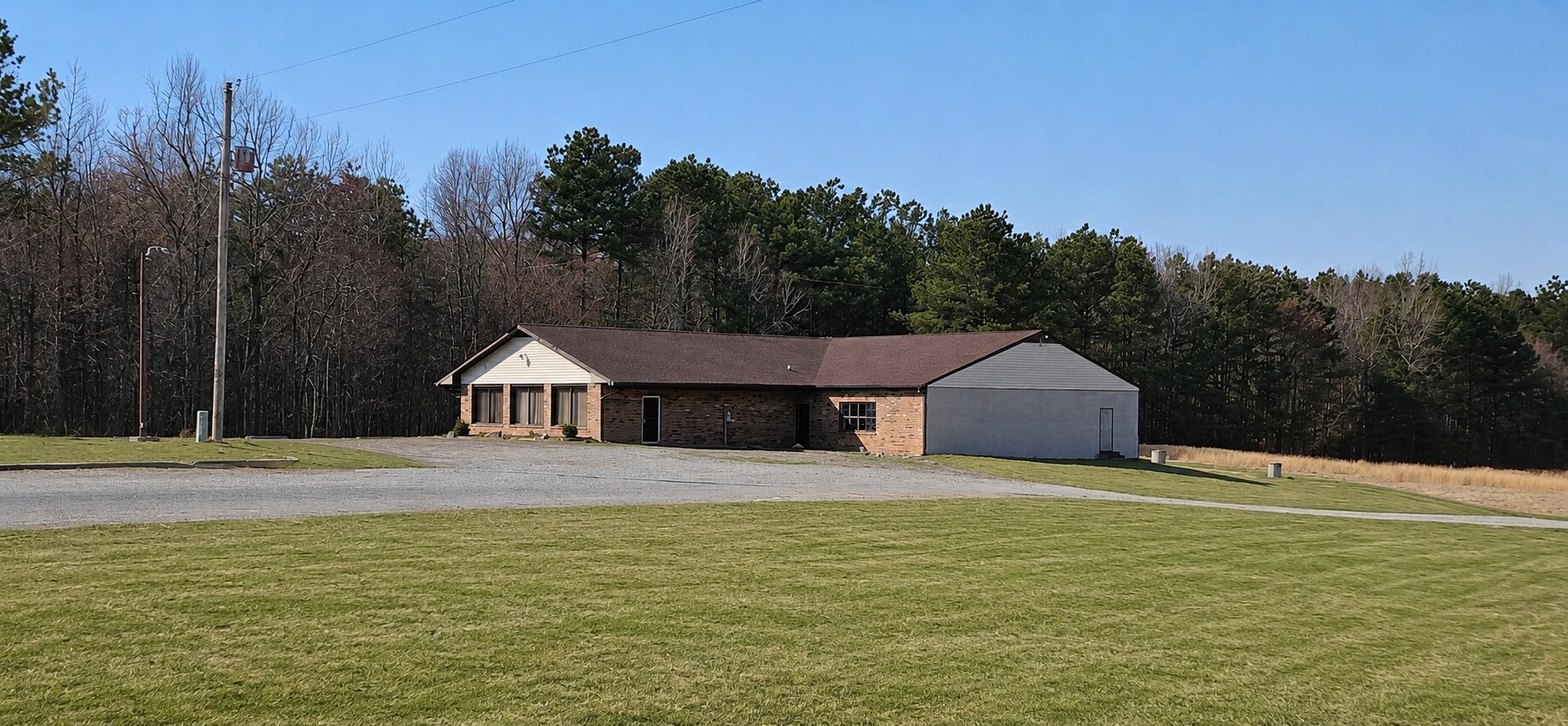 302 W Colonial Trail Hwy, Blackstone, VA à louer Photo de l’immeuble– Image 1 sur 20