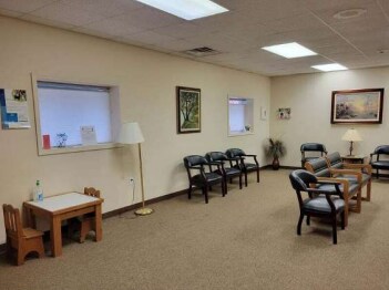 108 W Higham St, Saint Johns, MI à vendre - Photo intérieure – Image 2 sur 2