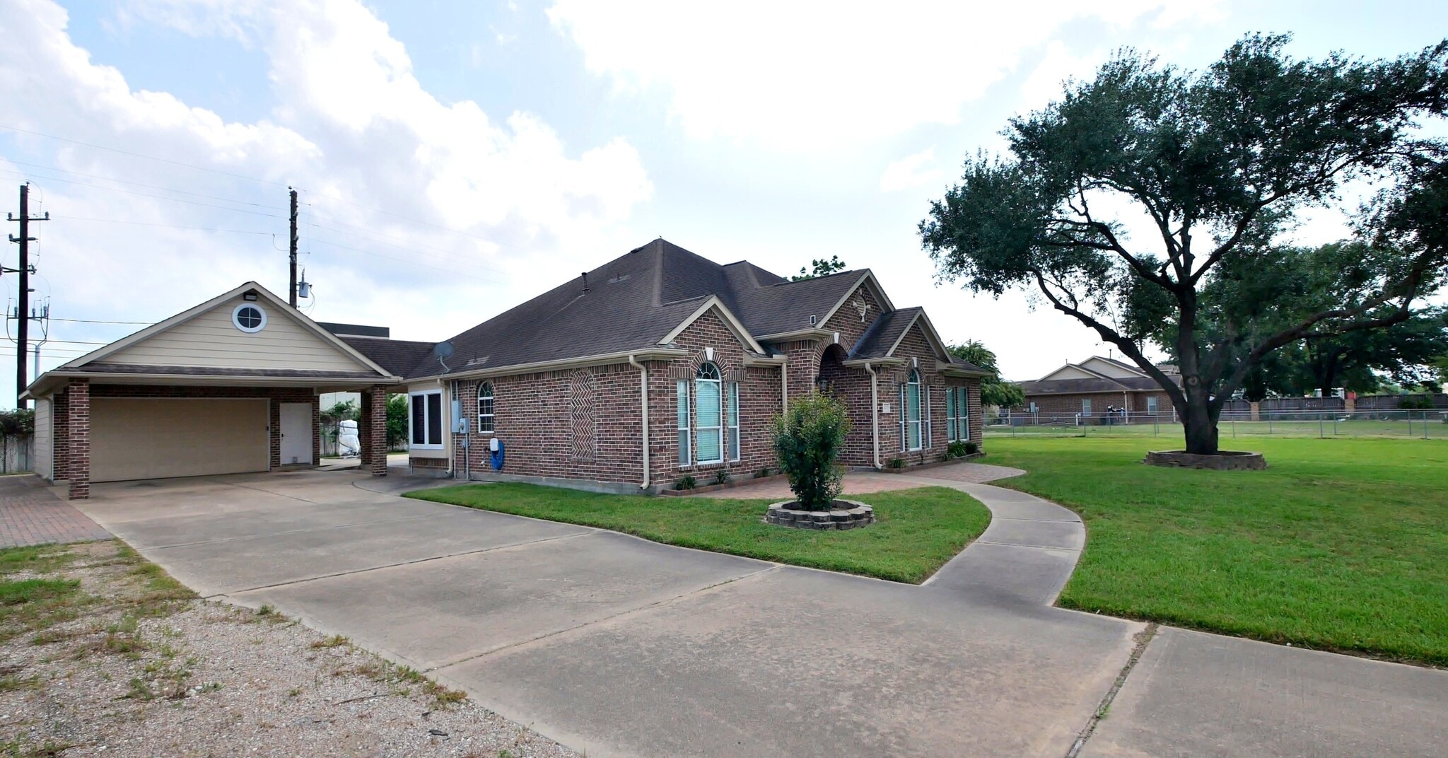 13203 Weiman Rd, Houston, TX à louer Photo de l’immeuble– Image 1 sur 1