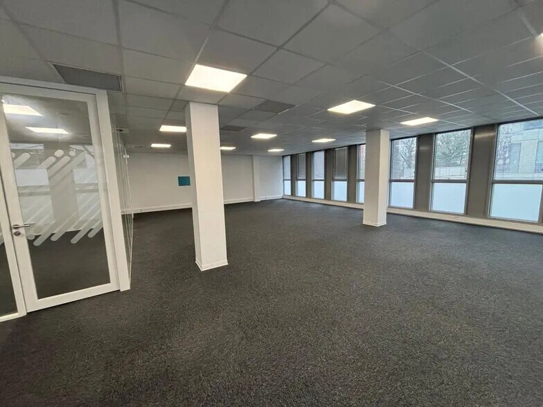 9 Impasse Claude Nougaro, Saint-Herblain à louer - Photo de l’immeuble – Image 3 sur 8