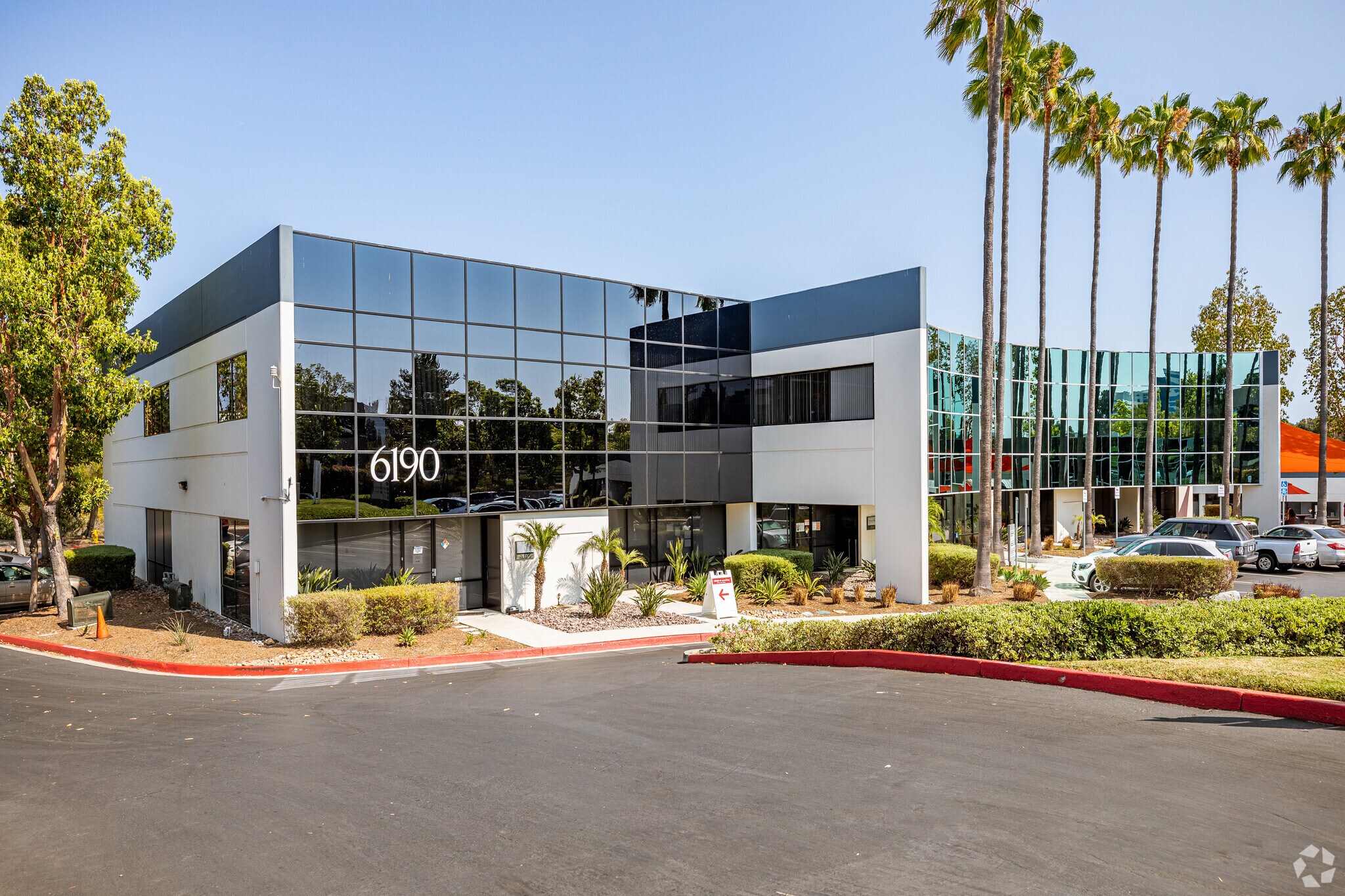 6190 Cornerstone Ct E, San Diego, CA à louer Photo principale– Image 1 sur 3