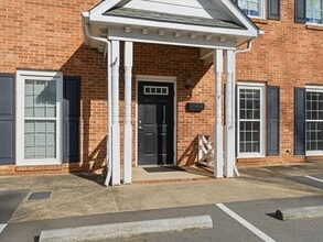 825 Majestic Ct, Gastonia, NC à louer Photo intérieure– Image 2 sur 27