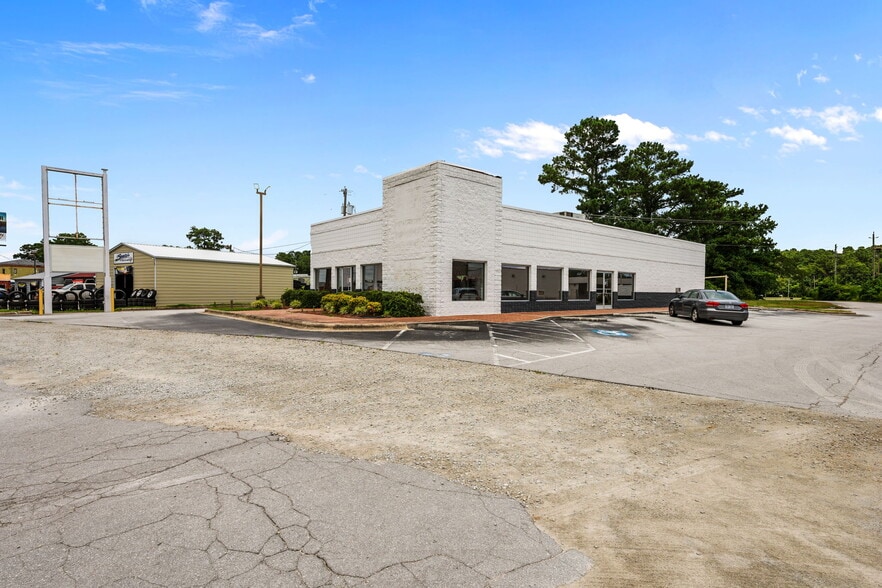1512 US Highway 70 E, New Bern, NC à vendre - Photo de l’immeuble – Image 1 sur 31