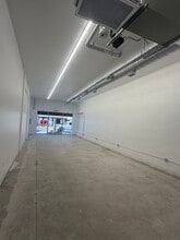 832-842 San Pedro St, Los Angeles, CA à louer Photo intérieure– Image 2 sur 6