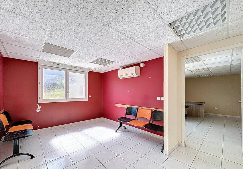 15 Allée Du Château, Mions à vendre - Photo de l’immeuble – Image 2 sur 9