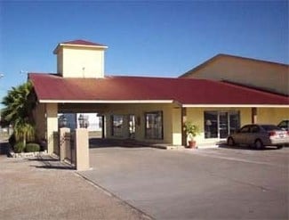 Plus de détails pour 905 Avenue F, Bay City, TX - Hôtellerie à vendre